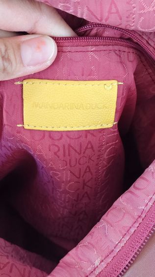 กระเป๋าเป้ Mandarina Duck  รูปที่ 9