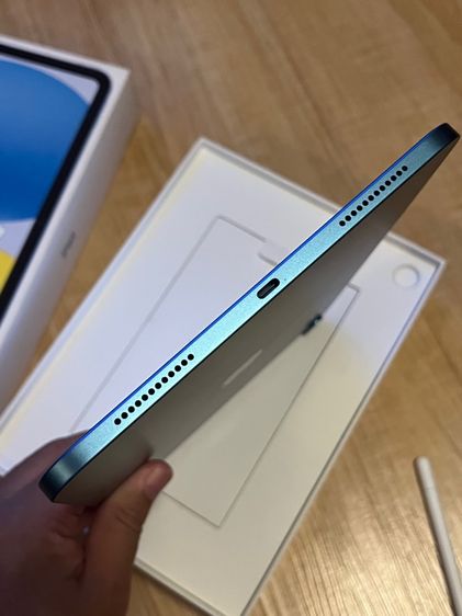 iPad Gen 11 สี Blue ความจุ 128GB และ Apple Pencil USB C. รูปที่ 4