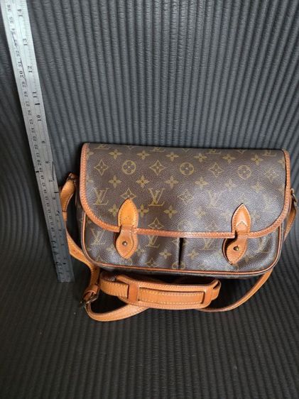 กระเป๋าสะพายข้าง Louis Vuitton รุ่น Monogram Gibeciere MM.  รูปที่ 2