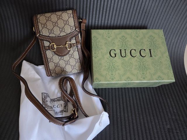 กระเป๋าสะพาย รูปที่ 2