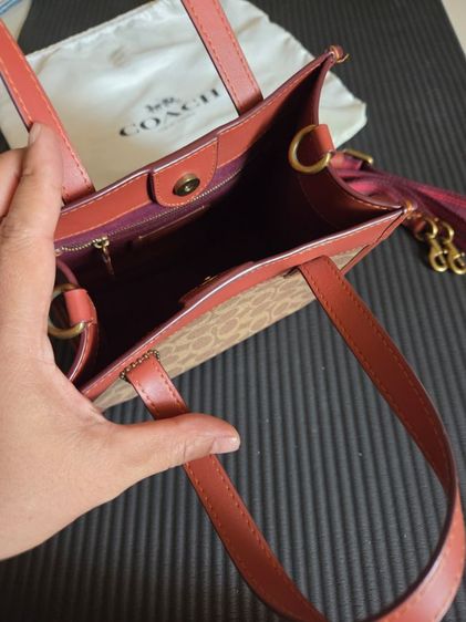 กระเป๋า COACH
