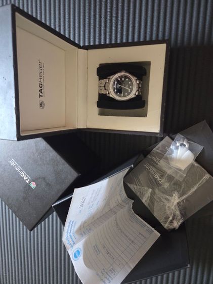 นาฬิกา TAG HERUER