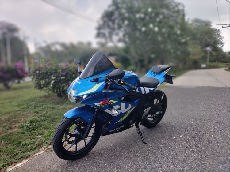 Suzuki gsxr 150 รูปที่ 9