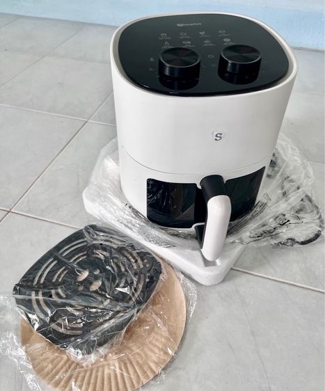 ไมโครเวฟ,หม้อทอดไร้น้ำมัน ยังไม่ได้ใช้งานทั้งสอง รูปที่ 2