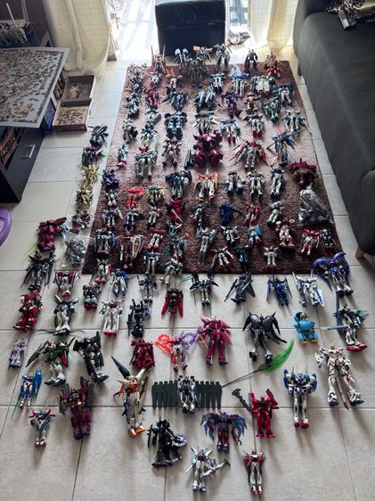 ของเล่นของสะสมกันดั้มประกอบแล้ว ขายเหมา 110ตัว รูปที่ 2
