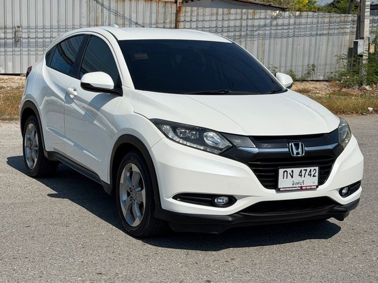 Honda HR-V 2015 1.8 E Sedan เบนซิน ไม่ติดแก๊ส เกียร์อัตโนมัติ ขาว รูปที่ 2