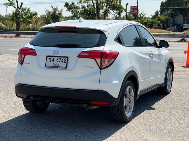 Honda HR-V 2015 1.8 E Sedan เบนซิน ไม่ติดแก๊ส เกียร์อัตโนมัติ ขาว รูปที่ 3