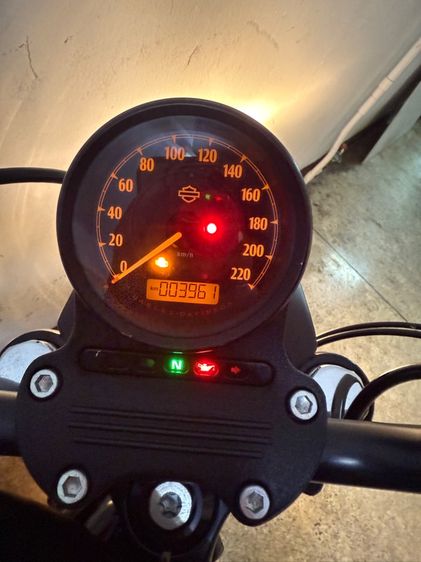 Harley davidson iron 883 รูปที่ 13