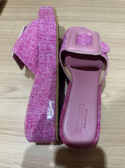 รองเท้าส้น 1.5 นิ้ว รูปที่ 2