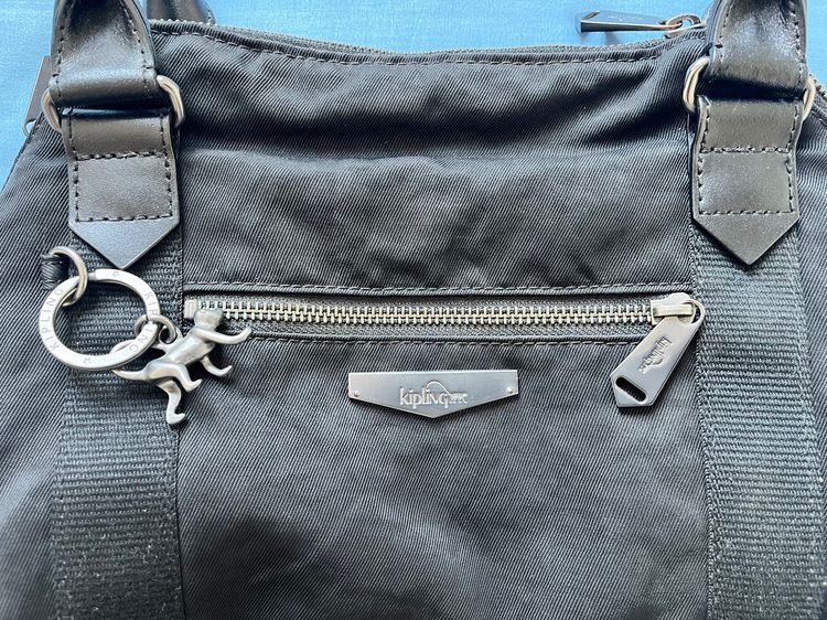 กระเป๋าสะพาย Kipling แท้ รุ่น K12659-900 สีดำ รูปที่ 3