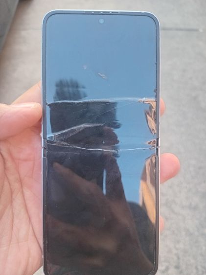 Samsung Galaxy Z Flip 6 รูปที่ 2