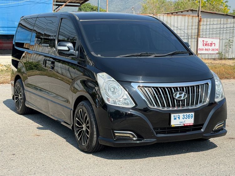 Hyundai H-1  2016 2.5 Elite Utility-car ดีเซล ไม่ติดแก๊ส เกียร์อัตโนมัติ ดำ รูปที่ 2