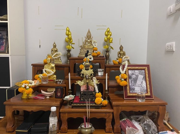 โต๊ะหมู่บูชา รูปที่ 4