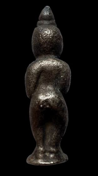 กุมารเปี๊ยกพ่อกวย วัดโฆษิตาราม ชัยนาท ยุคต้นปี2500รุนแรกเนื้อตะกั่ว จารยันต์ใต้ฐาน สวยคมชัดลึก แท้คับ รูปที่ 4