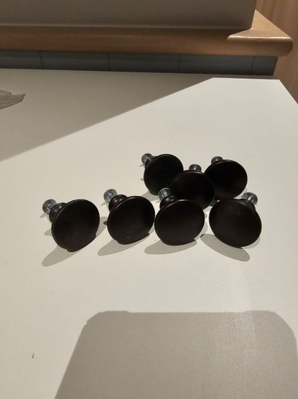 ปุ่มจับเฟอร์นิเจอร์ Hafele แบบกลมซิงค์อัลลอยด์ สีดำด้าน รูปที่ 2