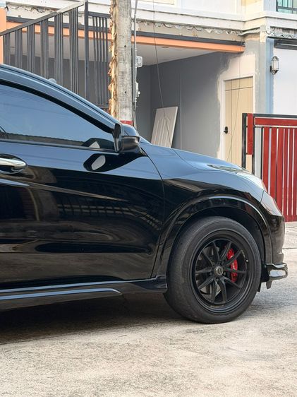 Honda HR-V 2017 1.8 E Utility-car เบนซิน ไม่ติดแก๊ส เกียร์อัตโนมัติ ดำ รูปที่ 4