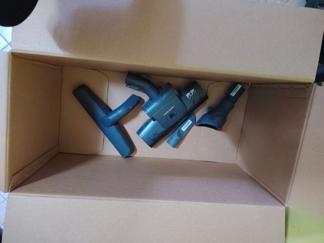 เครื่องดูดฝุ่น​ LG. รูปที่ 7