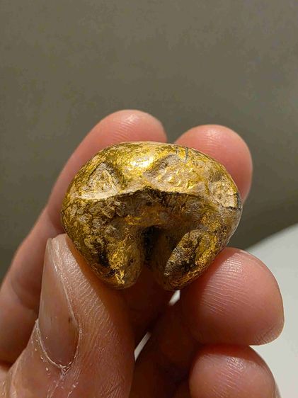 เครื่องเงินเก่า ของสะสม ของเก่าโบราณ  ก้อนเงินพดด้วง สีทอง หนักๆ เดิมๆ สตางค์เงินเก่า พดด้วง ขายตามสภาพ พร้อมส่งครับ 