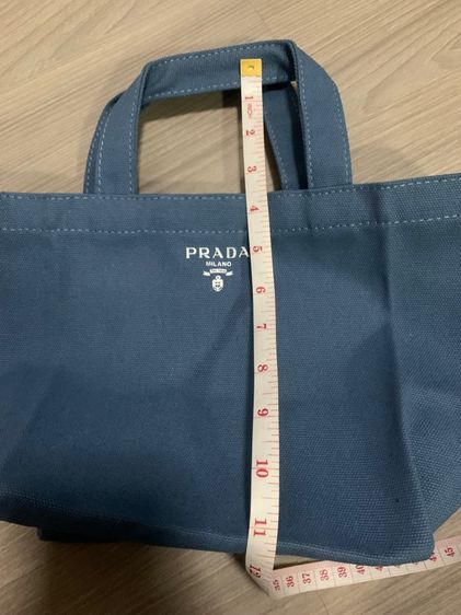 กระเป๋าผ้า Prada จาก gift set ค่ะ รูปที่ 3