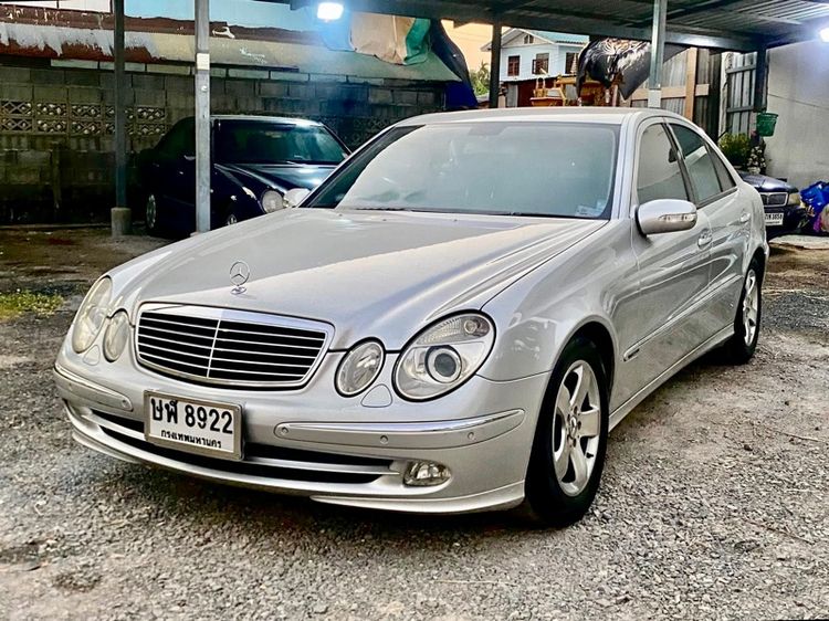 Mercedes-Benz E-Class 2004 E240 Sedan เบนซิน ไม่ติดแก๊ส เกียร์อัตโนมัติ บรอนซ์เงิน รูปที่ 2