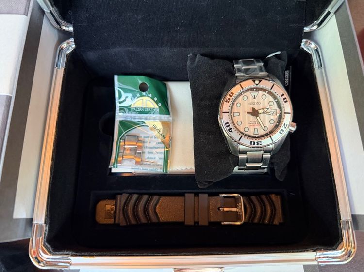 นาฬิกา Seiko Sumo Silver รุ่น SPB029J1 ตัวสีขาว เงิน มือ 1 รูปที่ 2