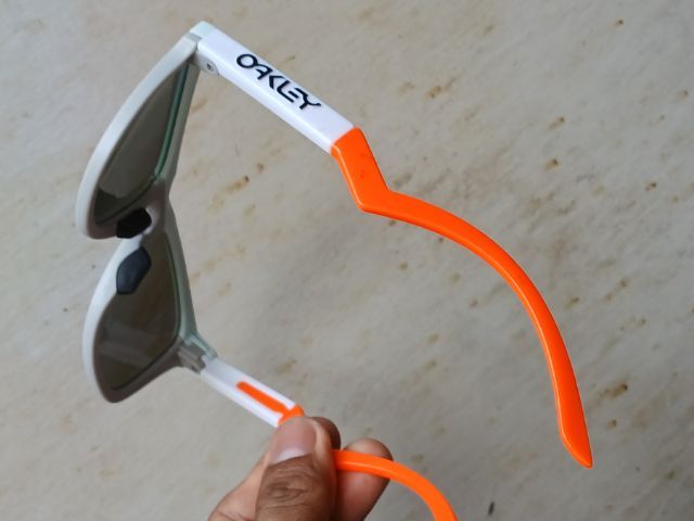 แว่นกันแดดสปอร์ต รูปที่ 2