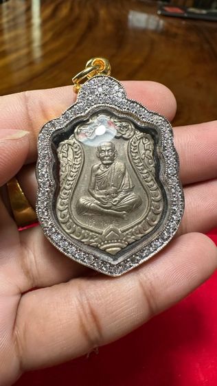 ปล่อยพระค่ะ