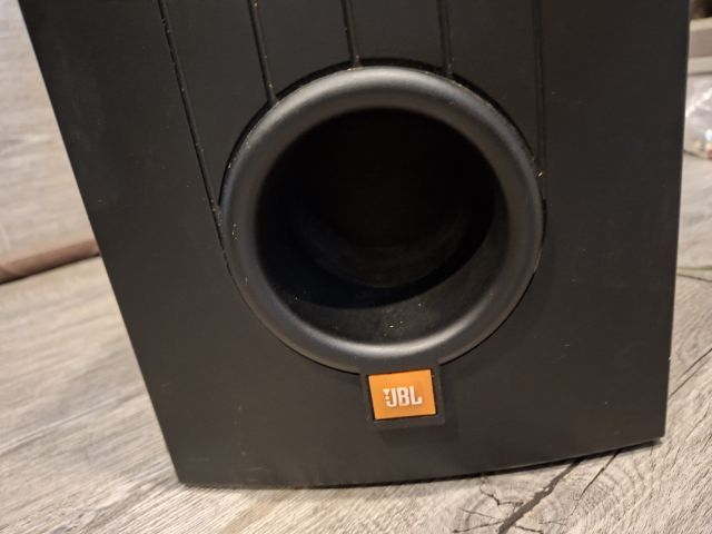 ซัพลำโพง JBL รูปที่ 5