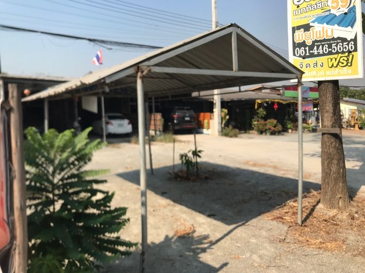 ขายร้านมีหลังคาขายของ ยาว5 เมตร กว้าง 3.5 เมตร