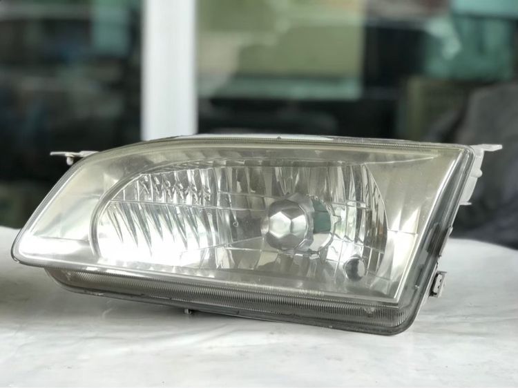 ไฟหน้าของแท้โตโยต้ารุ่นตูดเป็ด ตองหนึ่ง ไฮทอร์ค AE110 AE111 AE112 คุณภาพดี สภาพดี ใช้งานดีปกติ รูปที่ 5