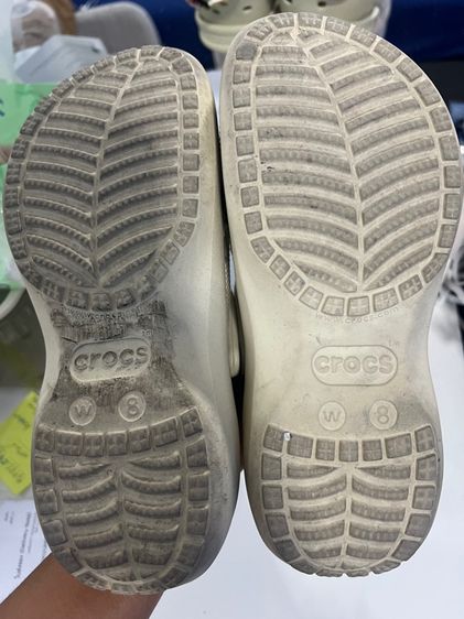 รองเท้า CROCS ของแท้ รูปที่ 4