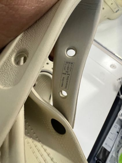 รองเท้า CROCS ของแท้ รูปที่ 5