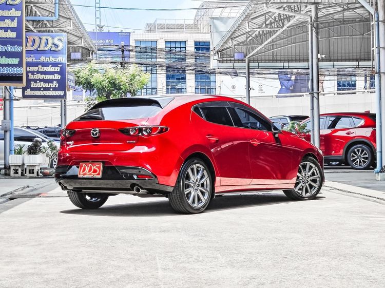 Mazda Mazda3 2020 2.0 SP Sedan เบนซิน เกียร์อัตโนมัติ แดง รูปที่ 2