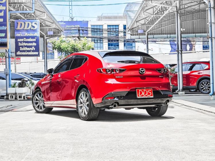 Mazda Mazda3 2020 2.0 SP Sedan เบนซิน เกียร์อัตโนมัติ แดง รูปที่ 3