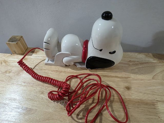 โทรศัพท์บ้าน snoopy รูปที่ 6