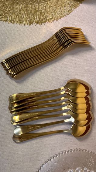 ช้อนส้อมสีทอง รูปที่ 5