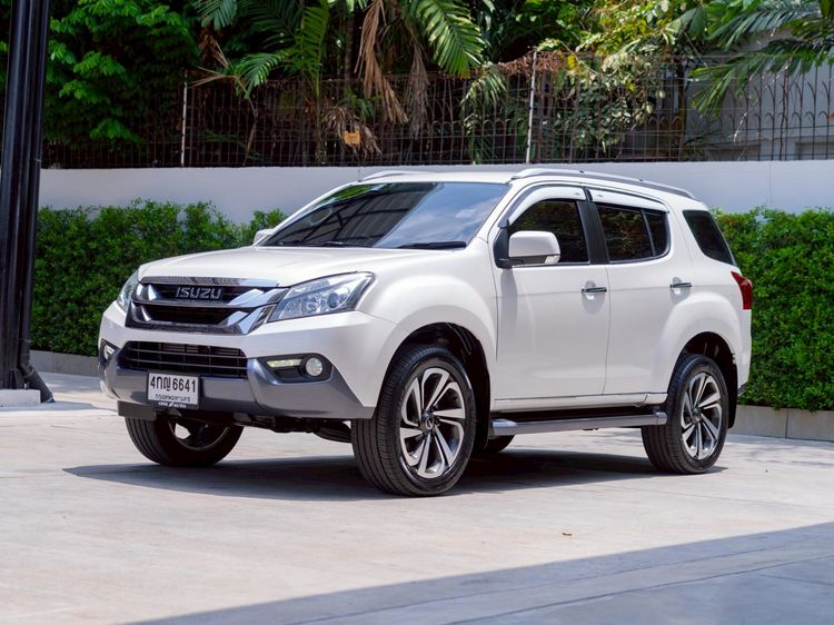 Isuzu MU-X 2015 3.0 Utility-car ดีเซล ไม่ติดแก๊ส เกียร์อัตโนมัติ ขาว รูปที่ 3