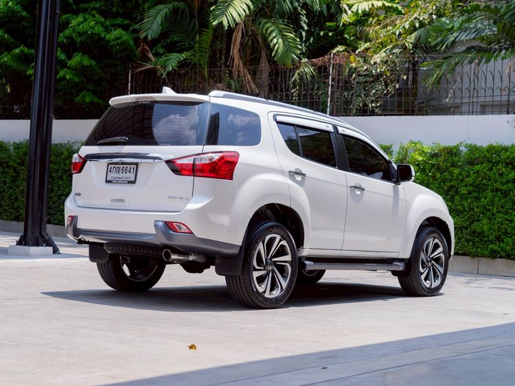 Isuzu MU-X 2015 3.0 Utility-car ดีเซล ไม่ติดแก๊ส เกียร์อัตโนมัติ ขาว รูปที่ 4