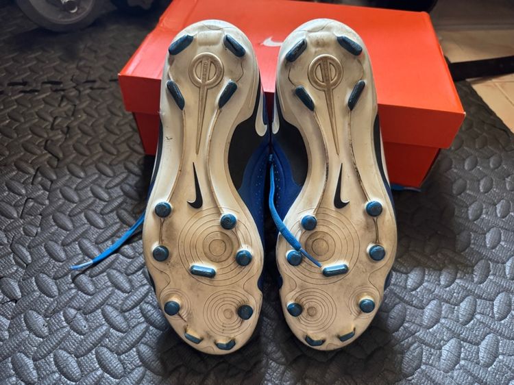 รองเท้าสตั๊ดNike รูปที่ 8