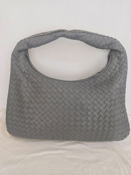 กระเป๋าสาน หนังแกะแท้ สีเทา