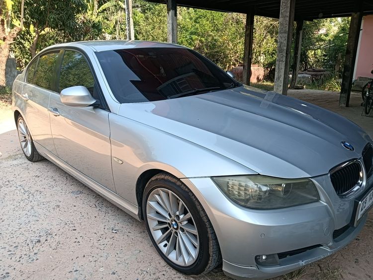 BMW Series 3 2010 320d Sedan ดีเซล ไม่ติดแก๊ส เกียร์อัตโนมัติ บรอนซ์เงิน รูปที่ 2
