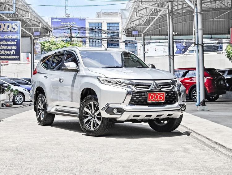 Mitsubishi Pajero Sport 2017 2.4 GLS LTD Utility-car ดีเซล เกียร์อัตโนมัติ บรอนซ์เงิน รูปที่ 4