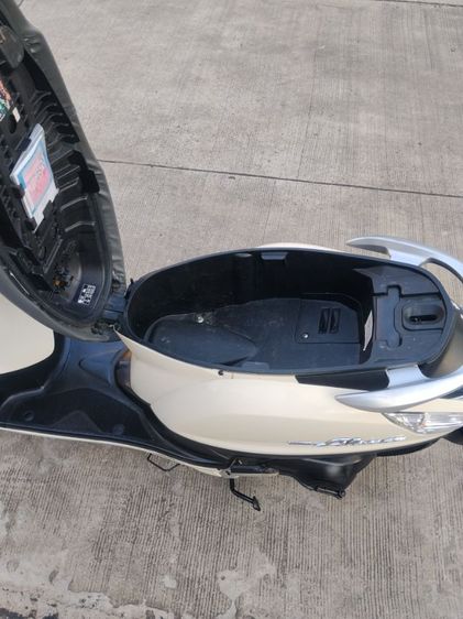 2016 Yamaha grand filano  รูปที่ 13