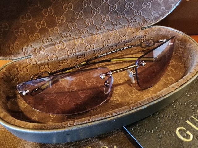 Gucci แว่นตากันแดด ของใหม่ รูปที่ 4