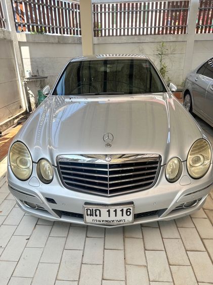 รถ Mercedes-Benz E-Class E230 สี บรอนซ์เงิน