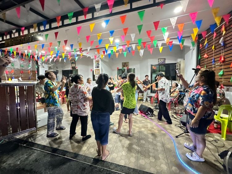 จ้างวงดนตรีหมอลำ กรุงเทพ