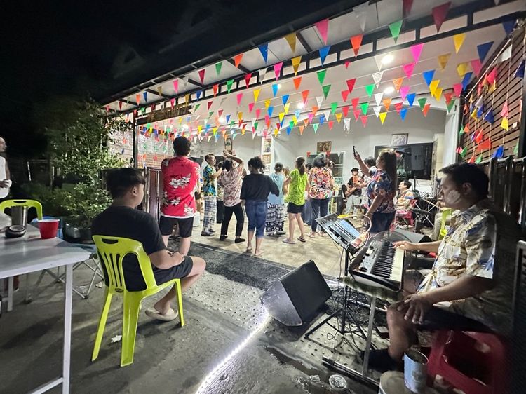 จ้างวงดนตรีหมอลำ กรุงเทพ รูปที่ 4