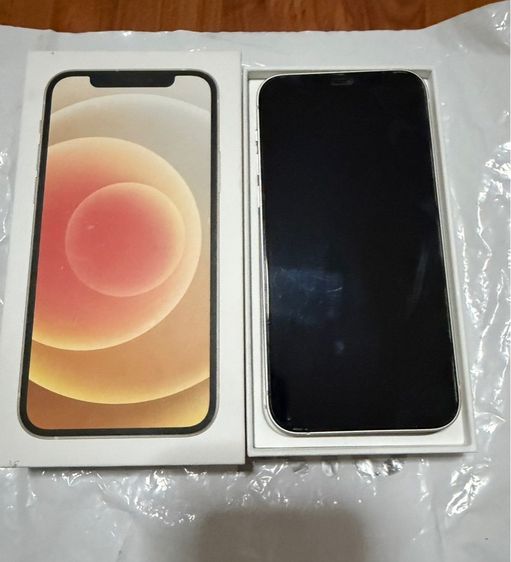 iPhone 12  รูปที่ 2