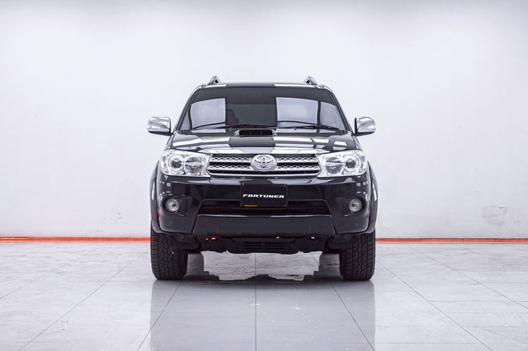 Toyota Fortuner 2009 3.0 V Utility-car ดีเซล ไม่ติดแก๊ส เกียร์อัตโนมัติ ดำ รูปที่ 4