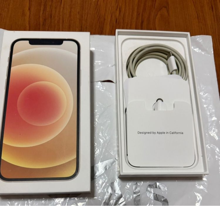 iPhone 12 รูปที่ 3